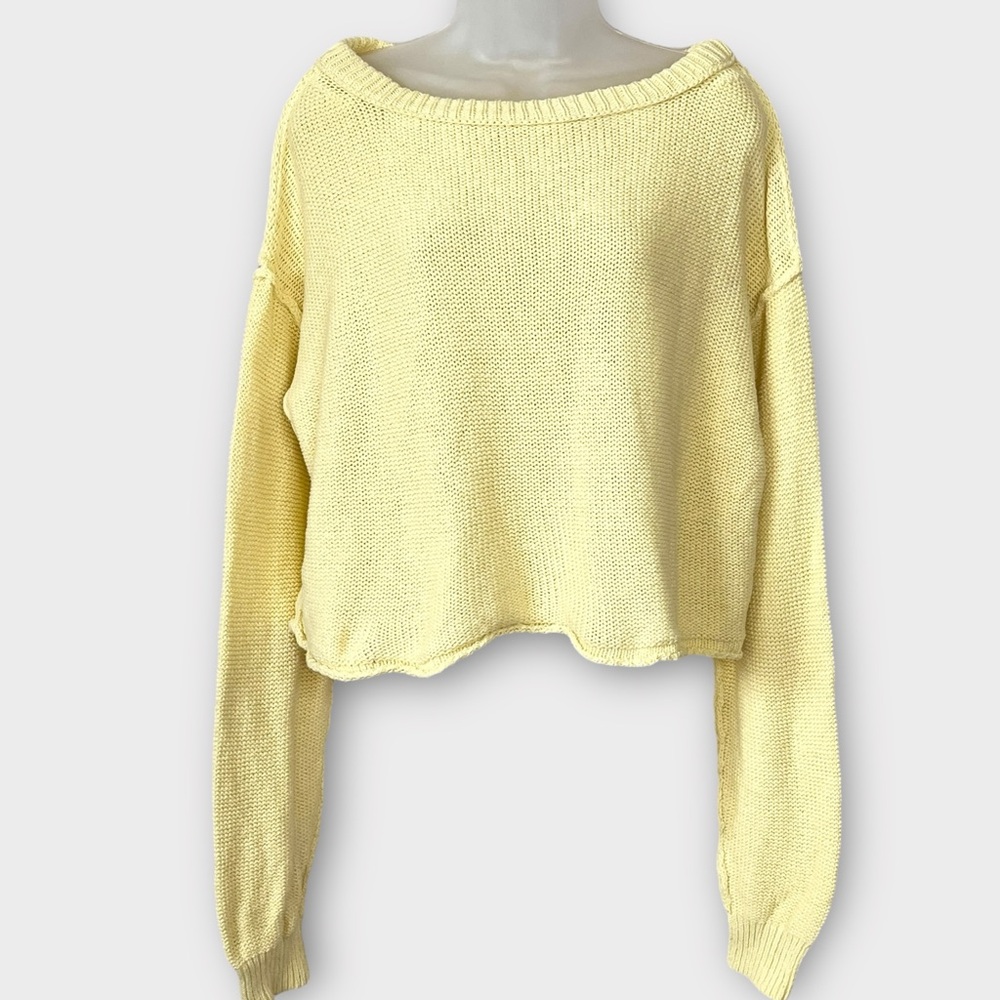 FREE PEOPLE butter yellow boxy oversized beachy sweater size medium slouchy knit - Picture 7 of 8